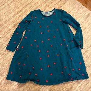 Hanna Andersson swing pocket dress in Teal with Red apples size 10